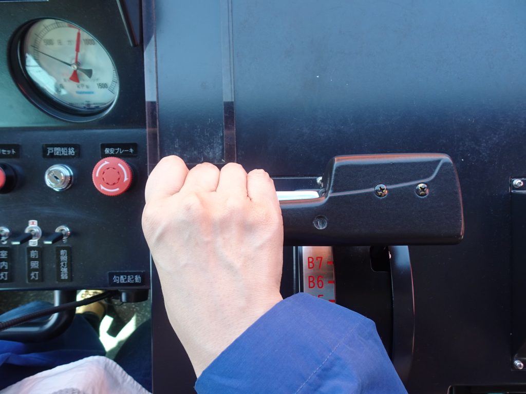 憧れの運転席！～路面電車編①～ │ 伊予鉄公式ブログ